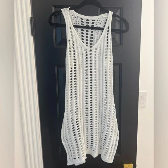 NWOT White Crochet Swim Cover-Up - Picture 4 of 6